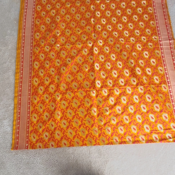 Georgette banarasi Mustard yellow saree - Picture 3 of 10